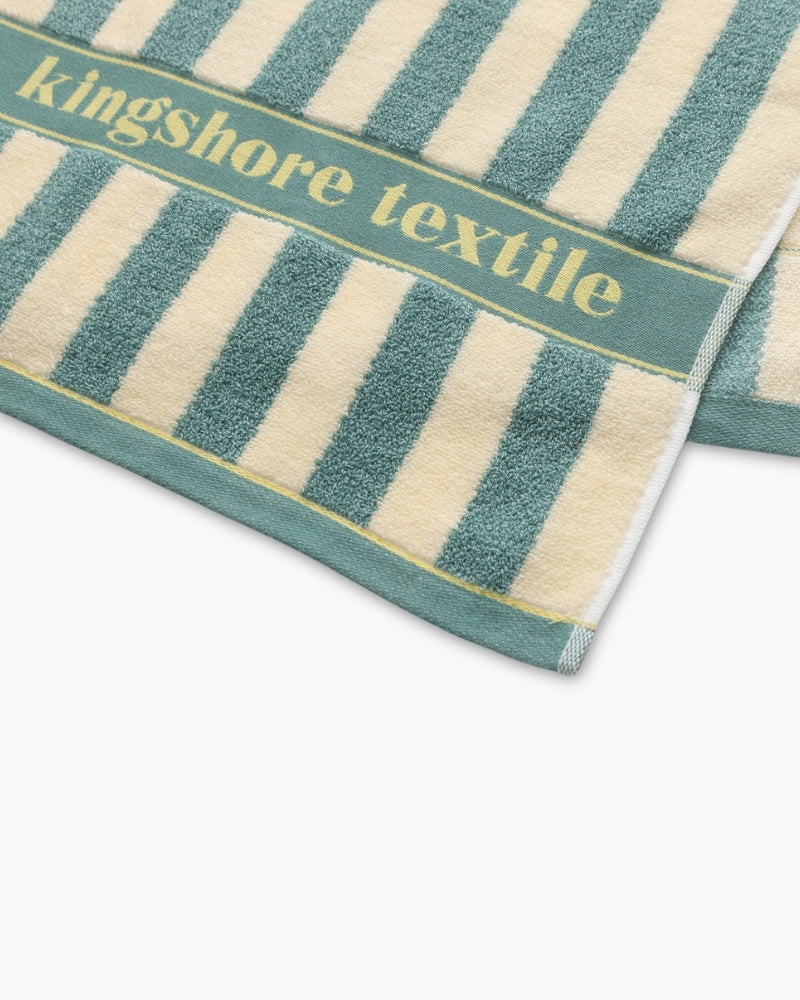 Serviette à main à rayures de mer