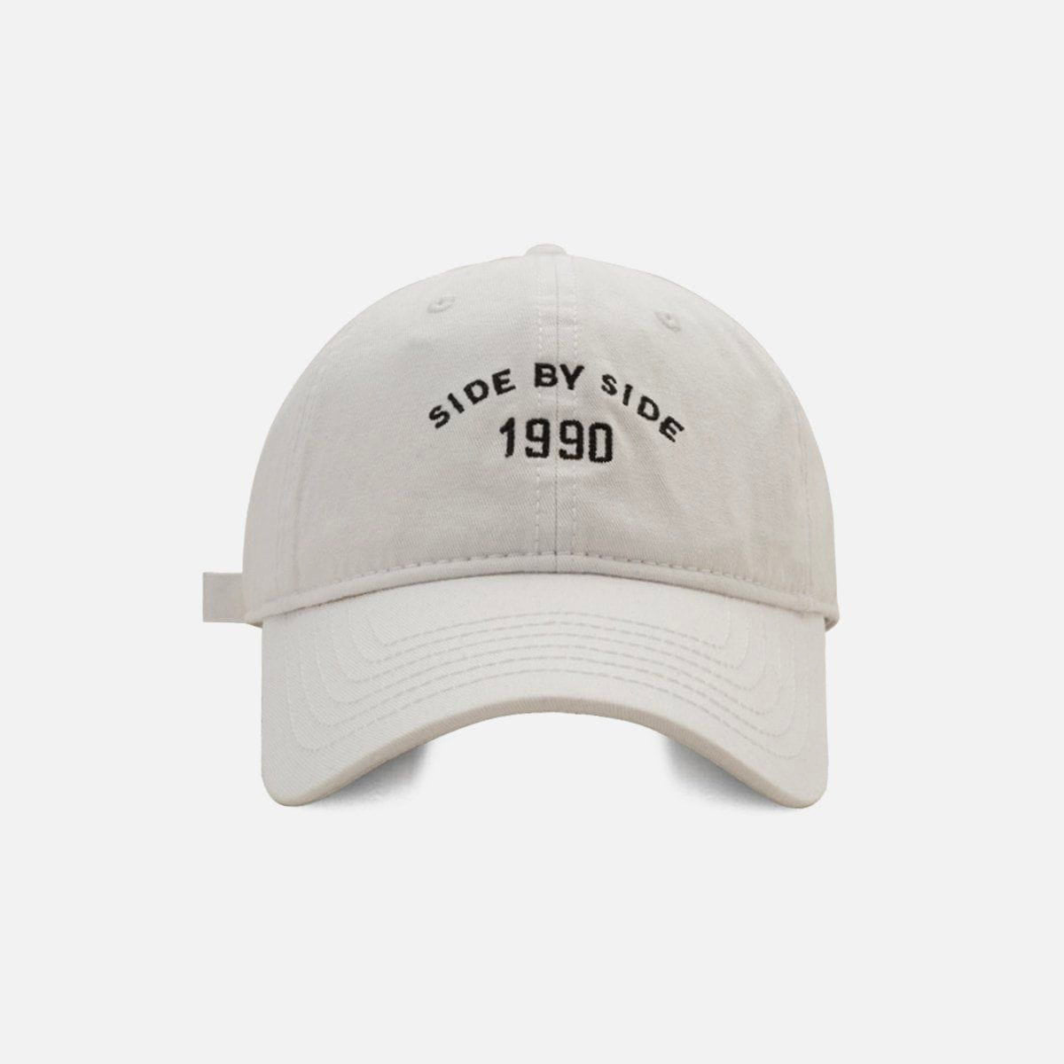Gorra VORO con bordado "Side by Side"